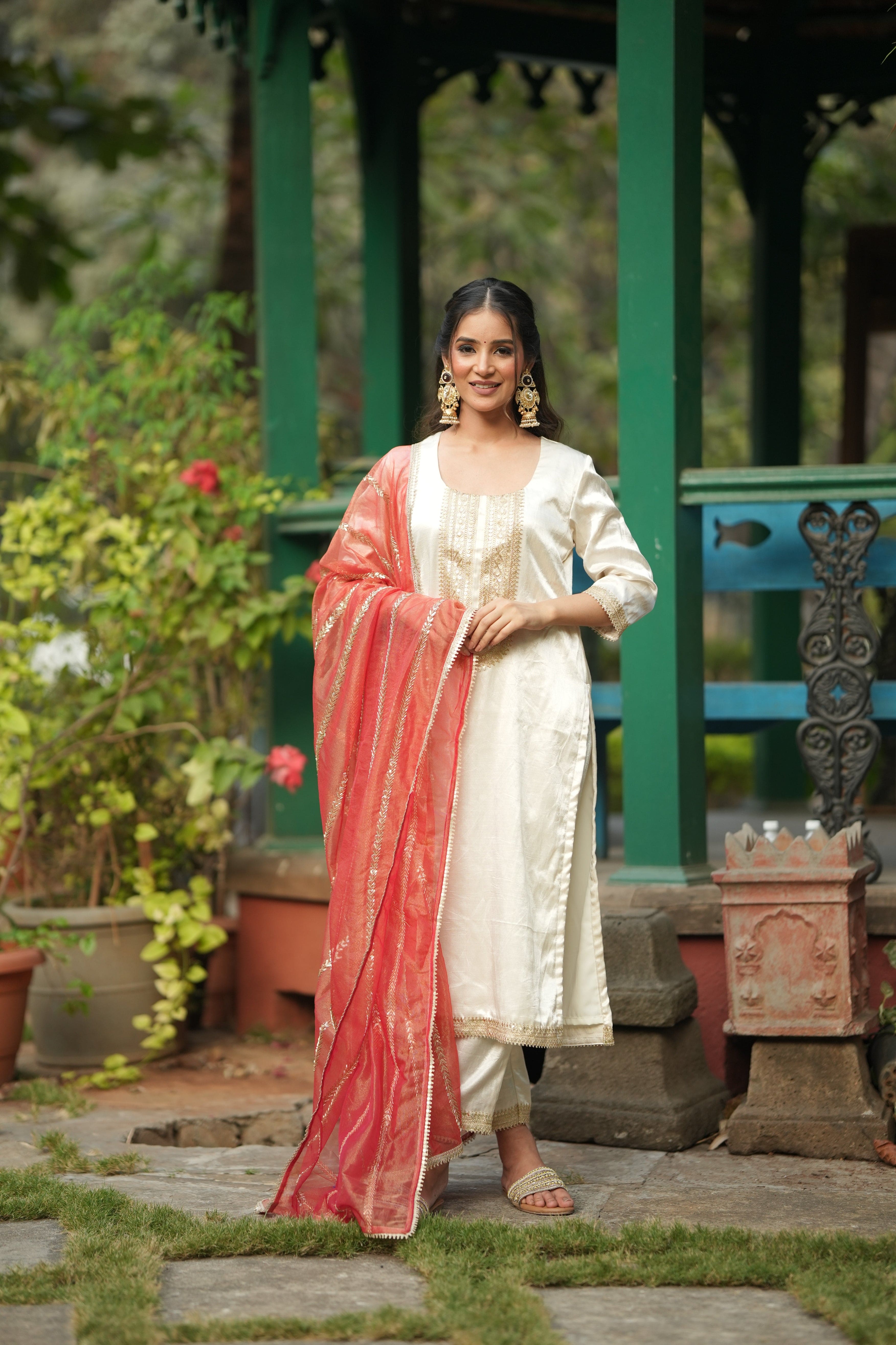 Artisan's Motif Silk Ensemble