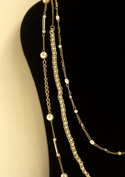 Pearl beaded multilayered necklace