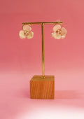 Flower stud earrings