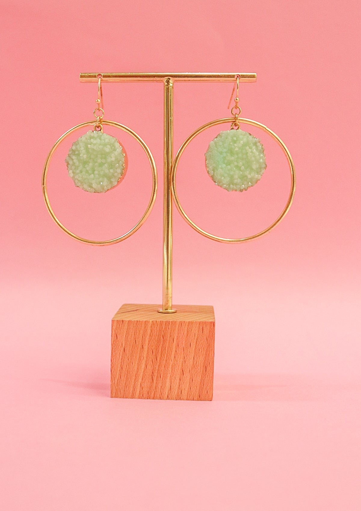 Round dangler earrings