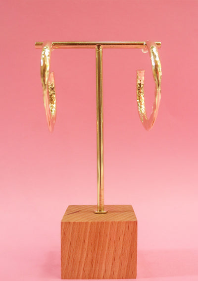 Half-open hoop earrings