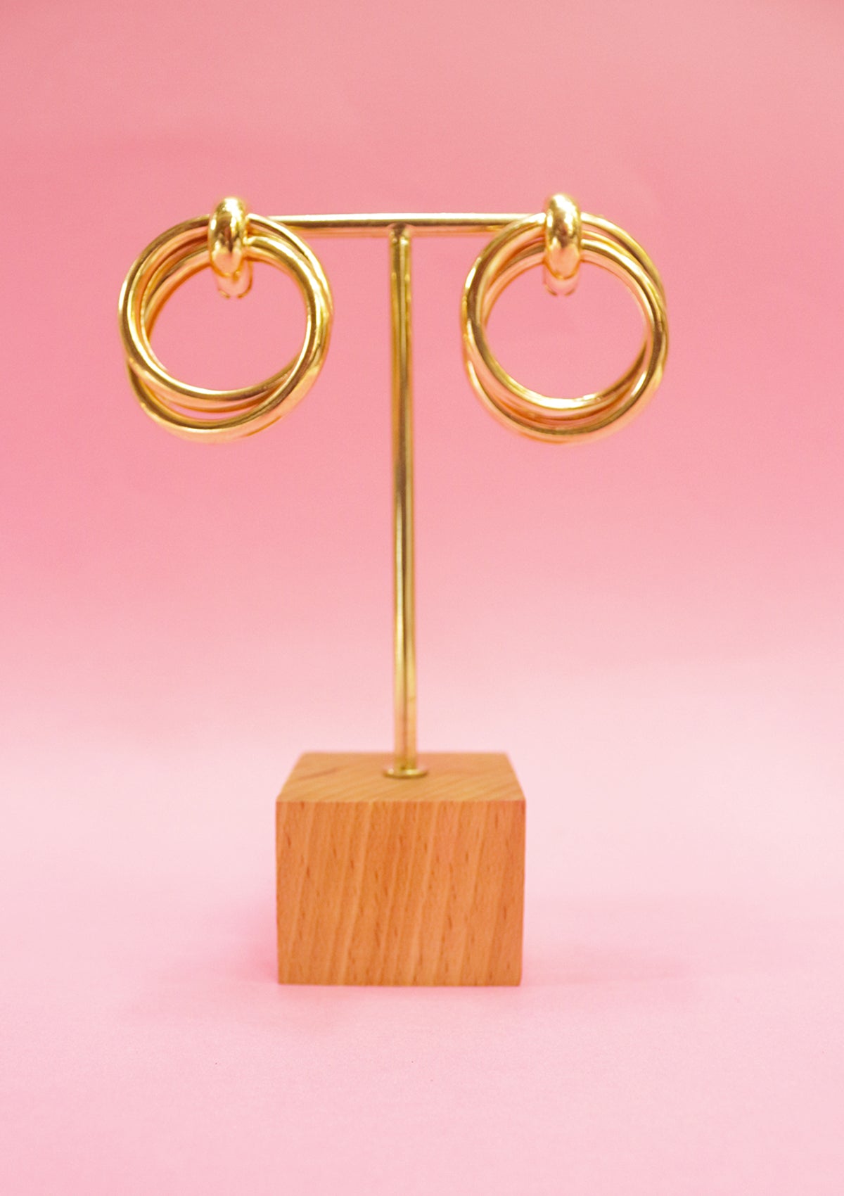 Twin-layered hoop earrings