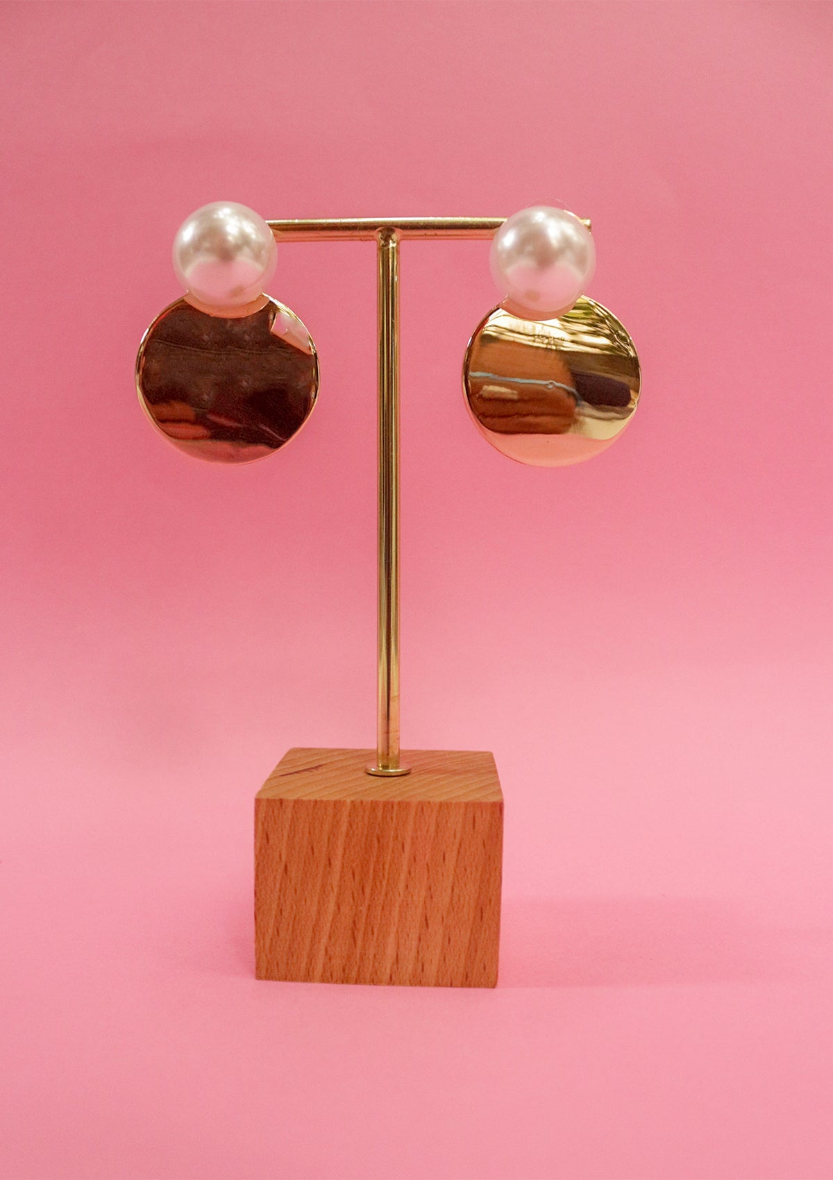 Coin & pearl drop earrings