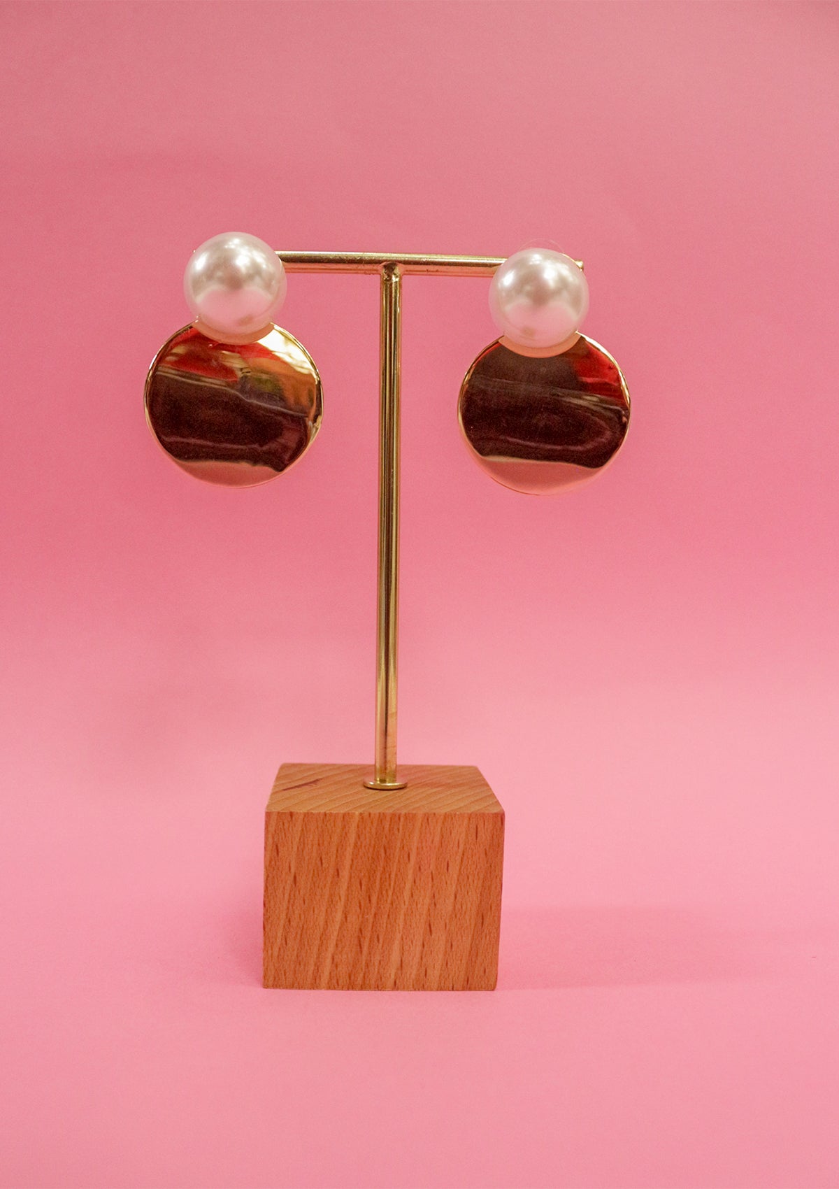 Coin & pearl drop earrings