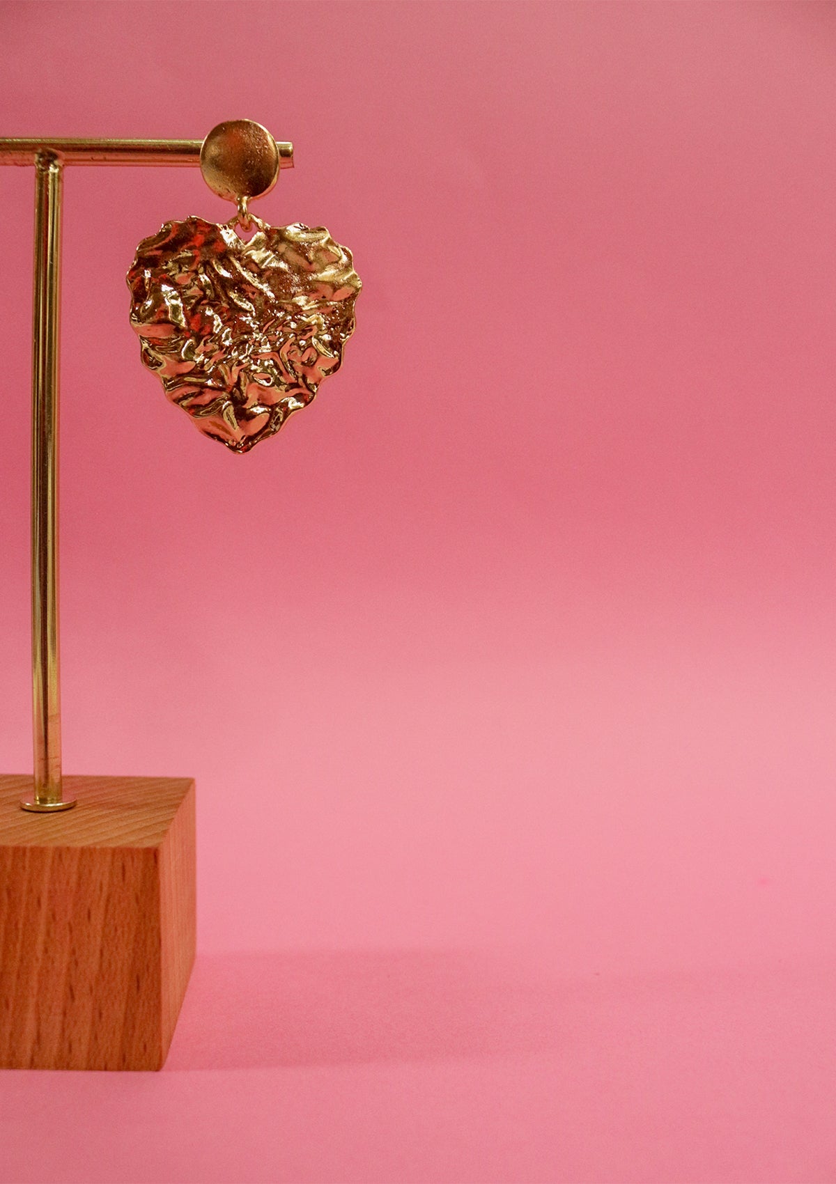 Heart dangle earrings