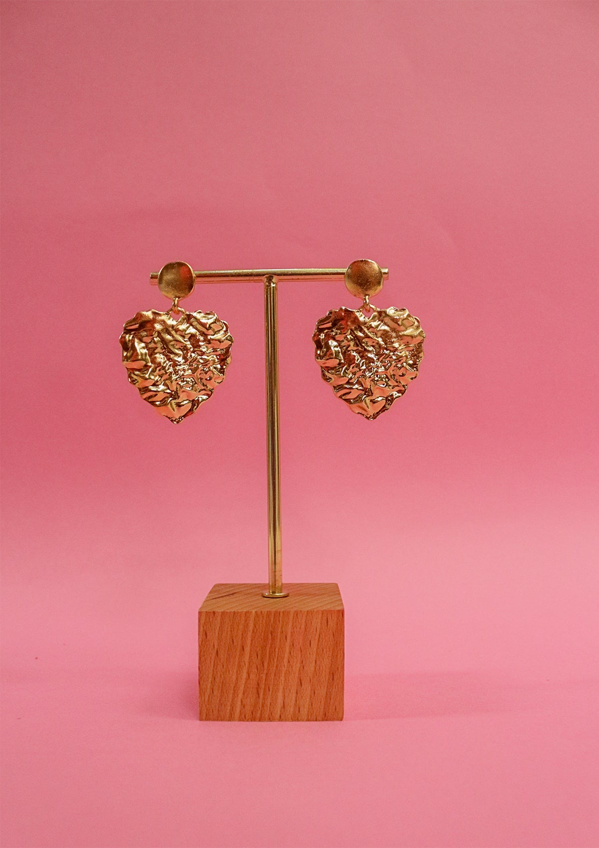 Heart dangle earrings