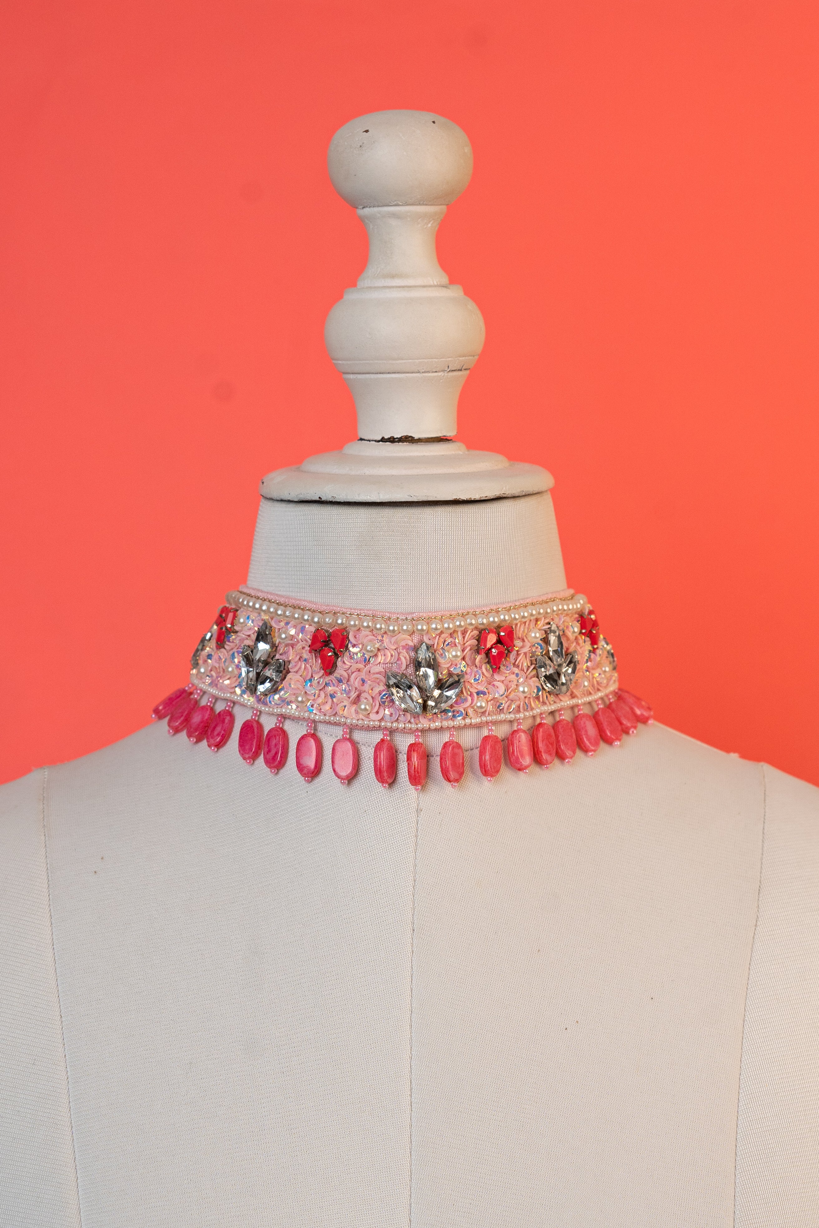 Pink kundan beaded handcrafted choker.