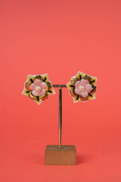 Floral handcrafted earrings