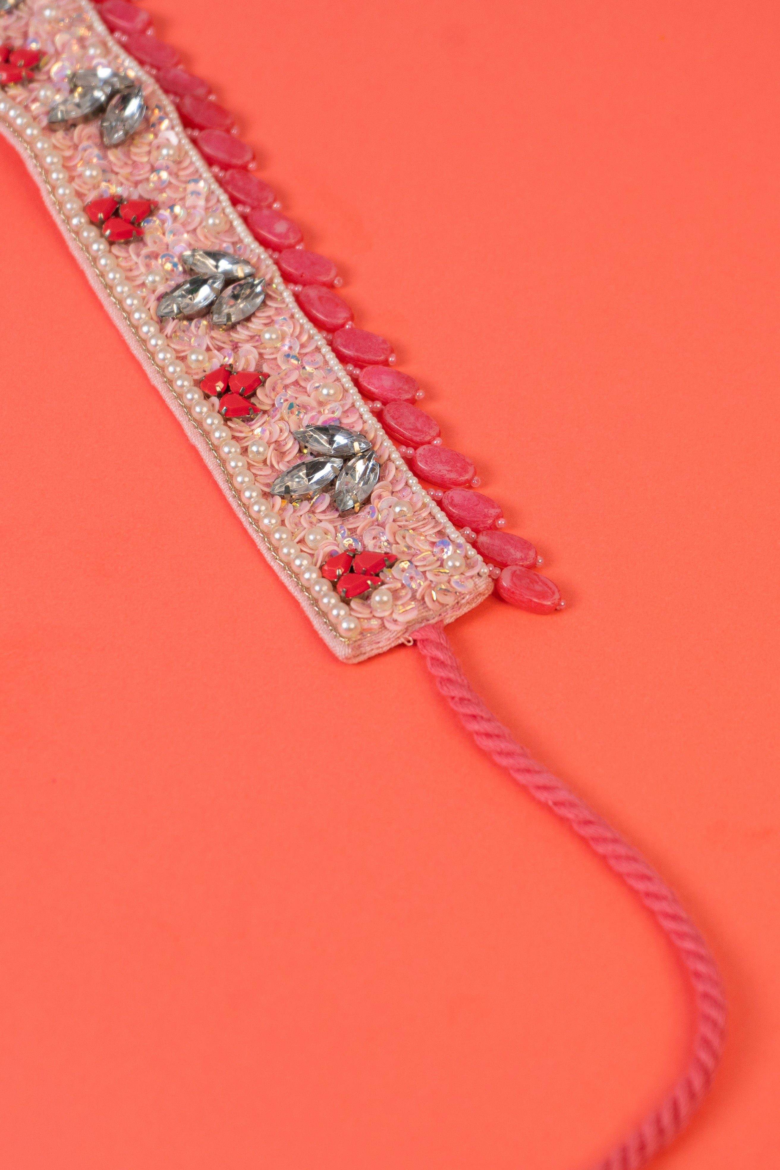Pink kundan beaded handcrafted choker.