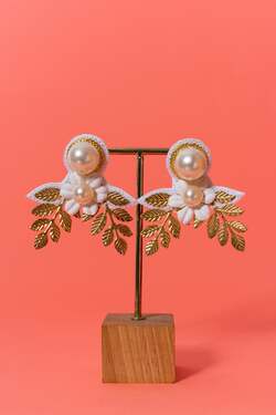 Floral pearl with leaf handcrafted earrings